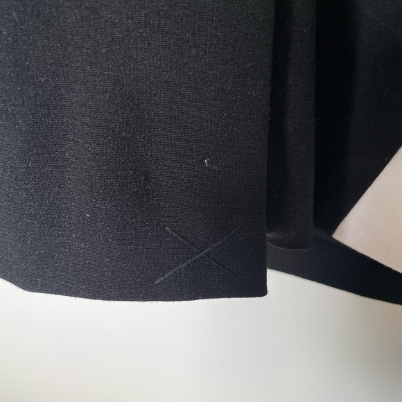 NWT Calvin Klein Black & White Colorblock Sheath Dress – Size 2 - Picture 7 of 9